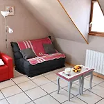 Au Calme, 2 Personnes, Proche Vignobles Et Chateaux, Animaux Acceptes, Terrasse Jardin - Fr-1-744-33 *